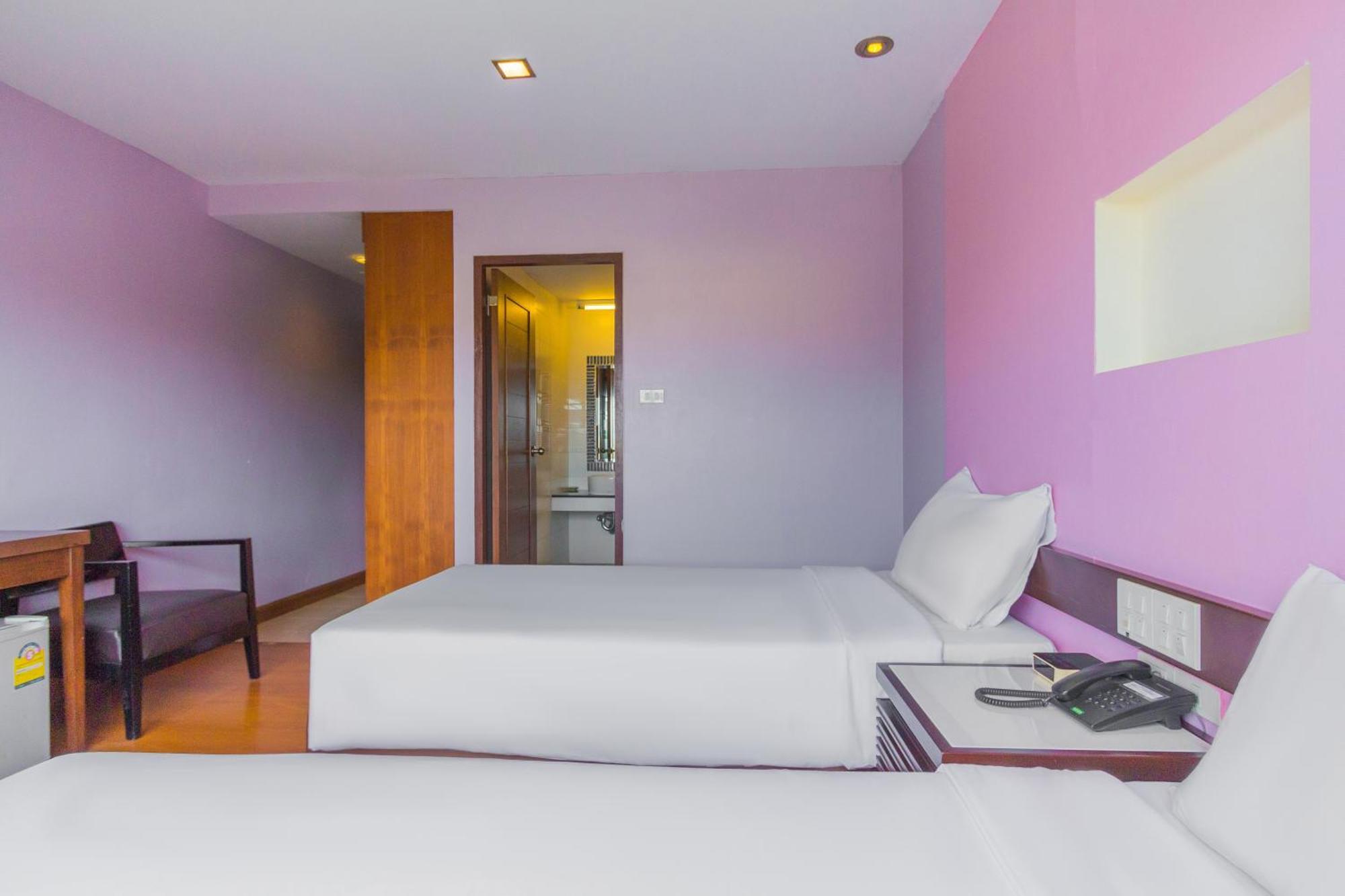 Mayflower Grande Hotel Chiang Mai Exterior photo